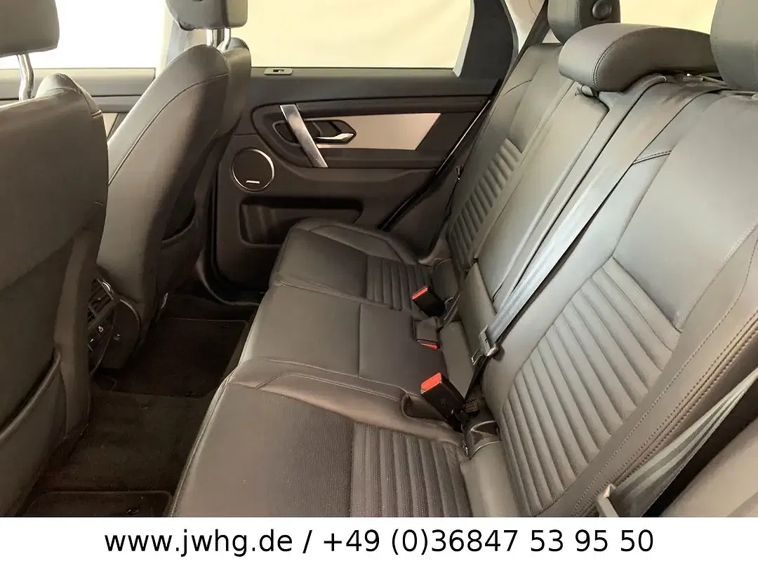 Land Rover Discovery Sport 4x4 SE - Thumbnail 9