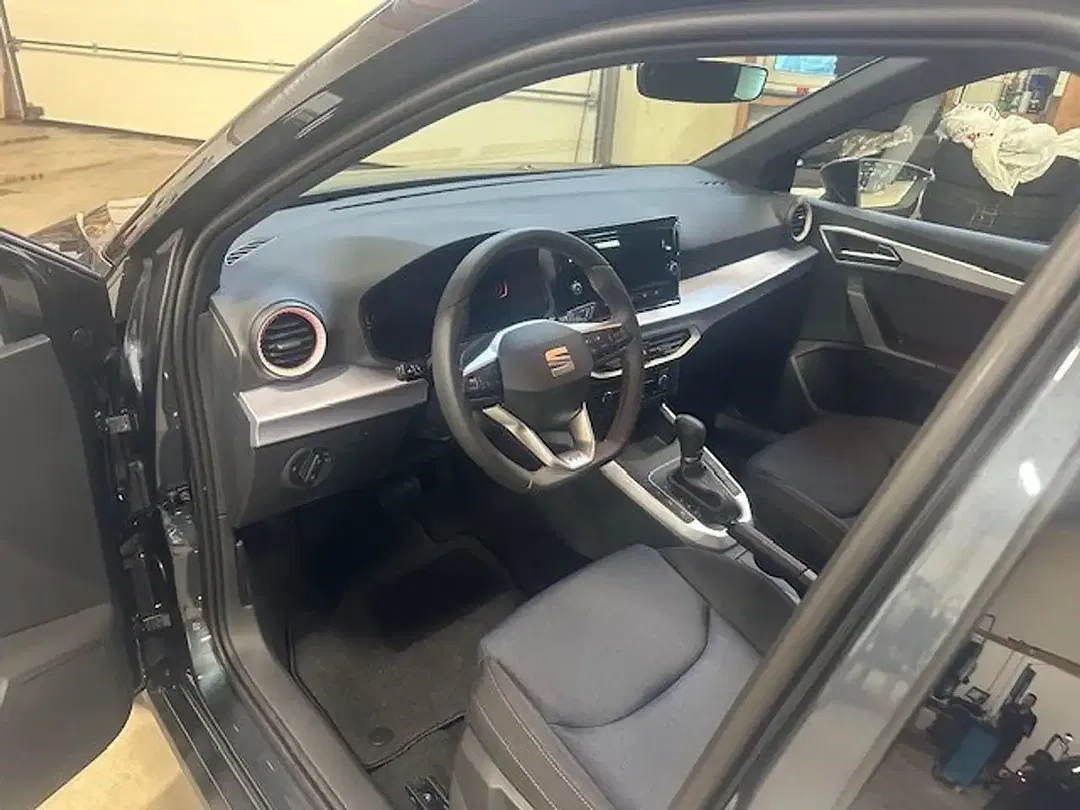 SEAT Arona FR - Thumbnail 6