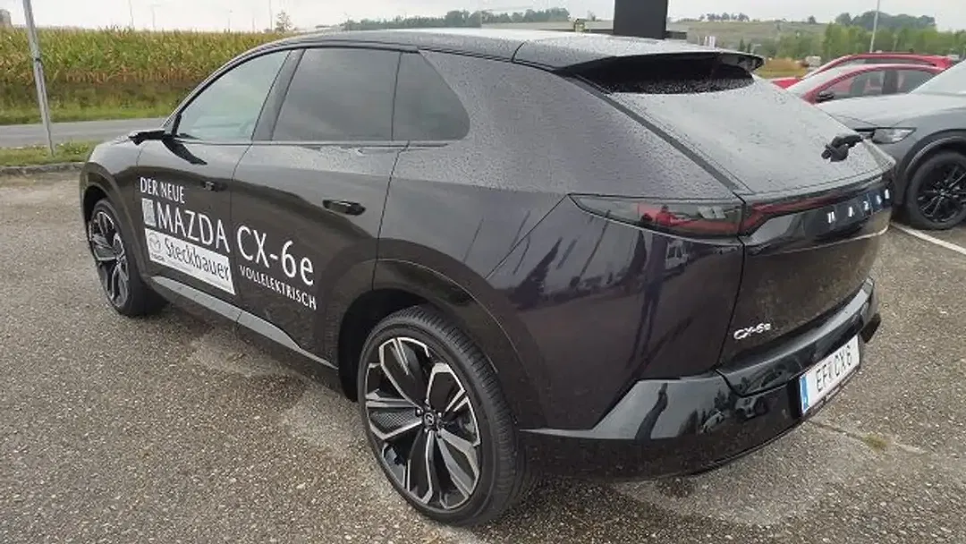 Mazda CX-6e Takumi Plus - Thumbnail 4