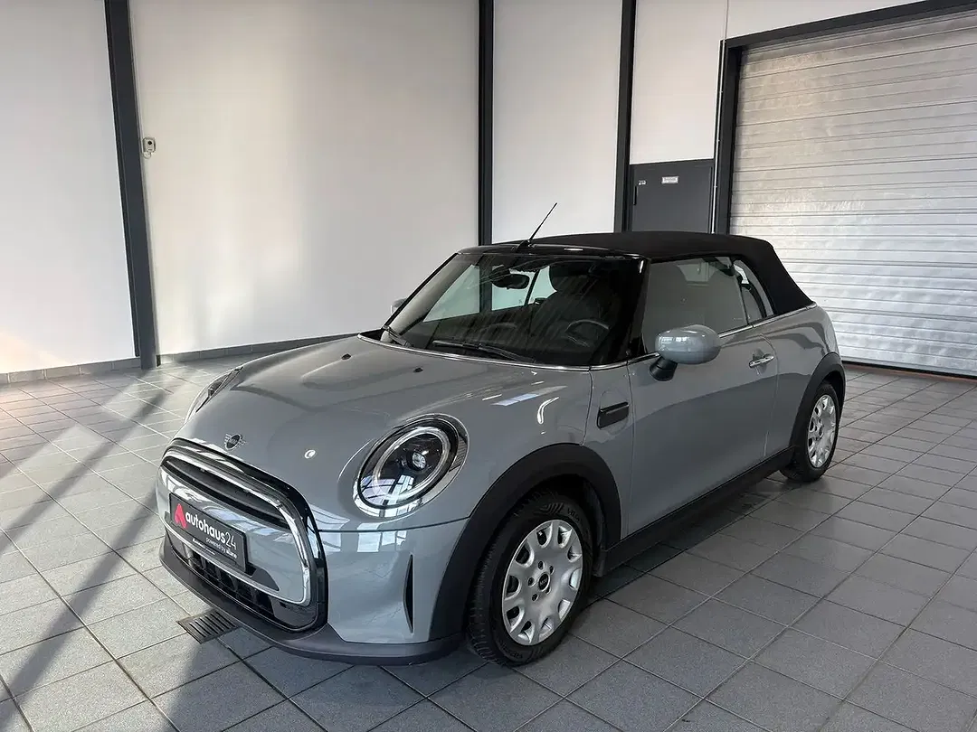 MINI One Cabrio Essential Trim - Thumbnail 3