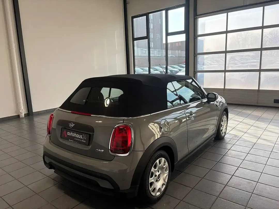 MINI One Cabrio Essential Trim - Thumbnail 5