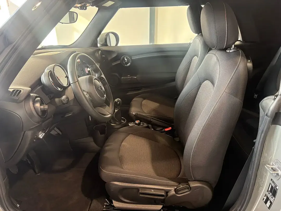 MINI One Cabrio Essential Trim - Thumbnail 8