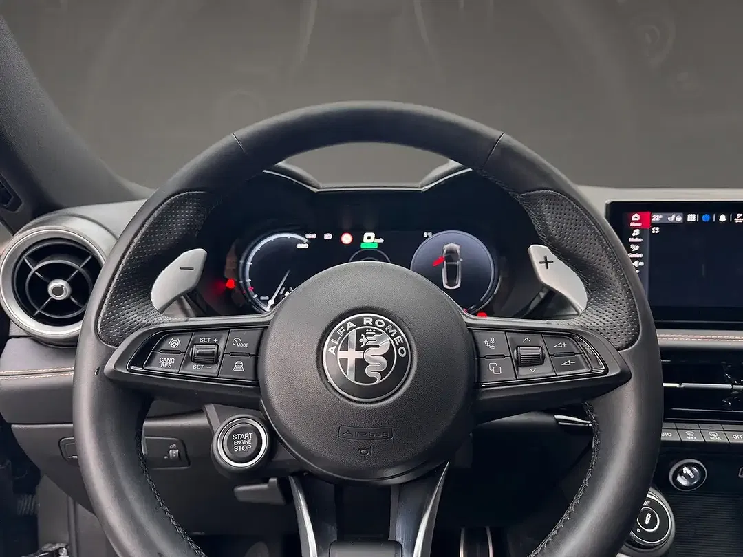 Alfa Romeo Tonale Veloce - Thumbnail 11