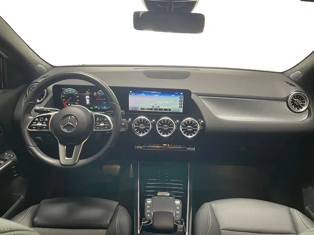 Mercedes-Benz EQA 300 4MATIC AMG MBUX Progressive - Thumbnail 11