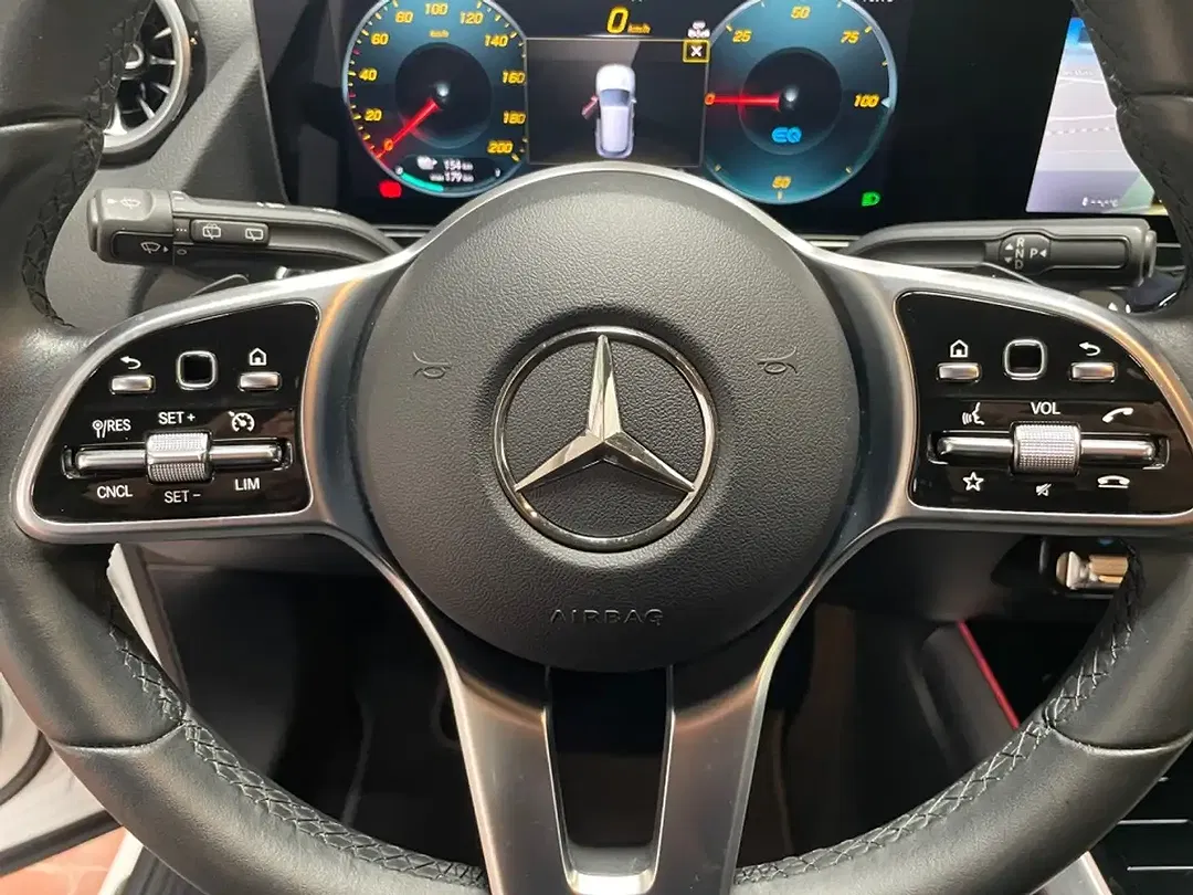 Mercedes-Benz EQA 300 4MATIC AMG MBUX Progressive - Thumbnail 12
