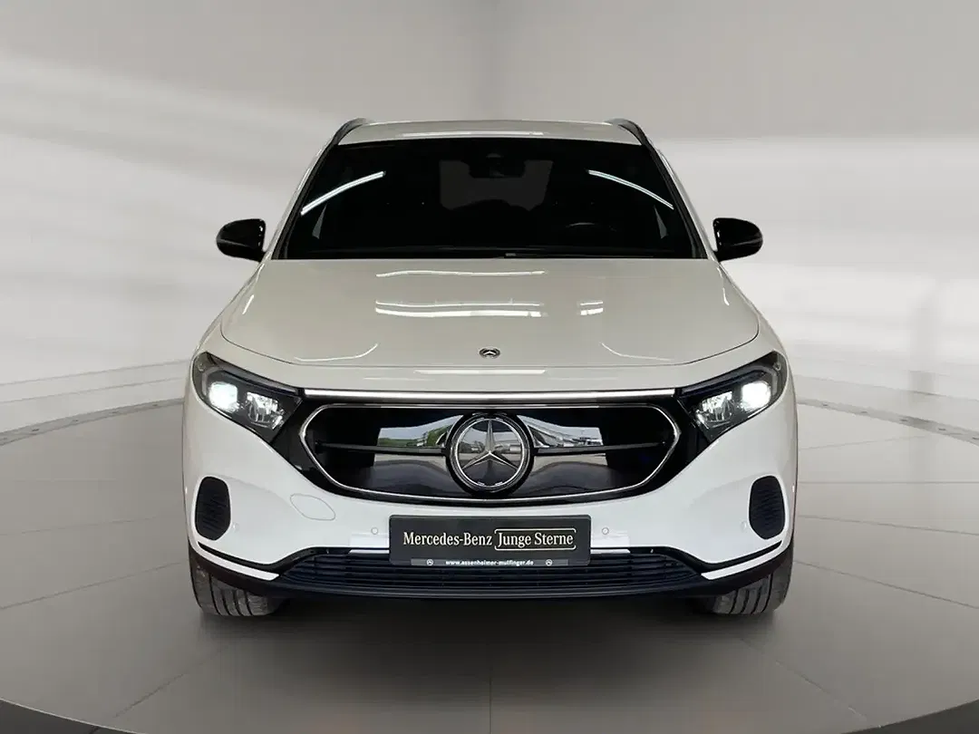 Mercedes-Benz EQA 300 4MATIC AMG MBUX Progressive - Thumbnail 6