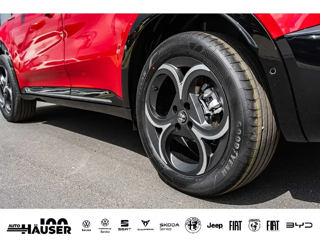 Alfa Romeo Junior 1.2 Ibrida VGT Sport Speciale - Thumbnail 9