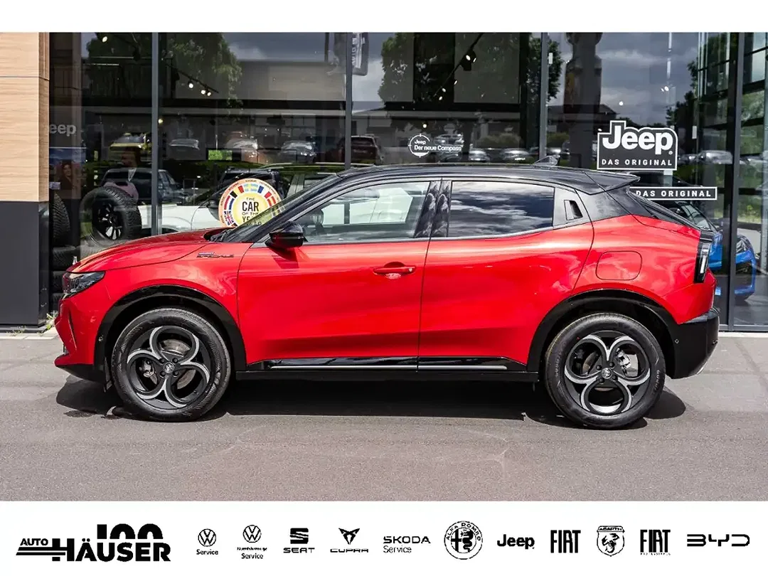 Alfa Romeo Junior 1.2 Ibrida VGT Sport Speciale - foto 2