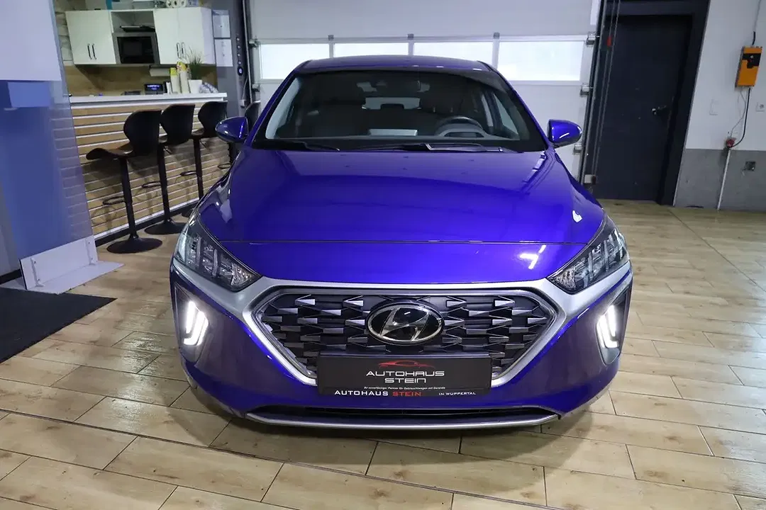 Hyundai IONIQ Hybrid Style - foto 1
