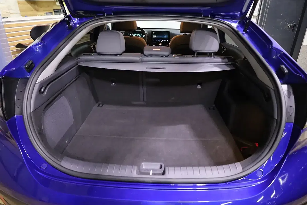 Hyundai IONIQ Hybrid Style - Thumbnail 11
