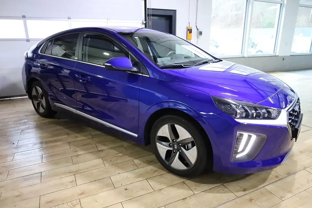 Hyundai IONIQ Hybrid Style - Thumbnail 3