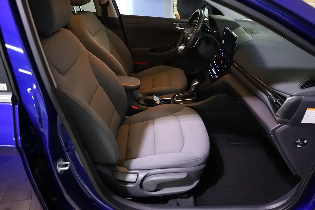 Hyundai IONIQ Hybrid Style - Thumbnail 8