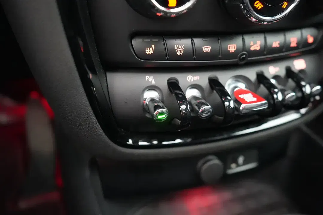 MINI One Clubman 1.5 - Thumbnail 23
