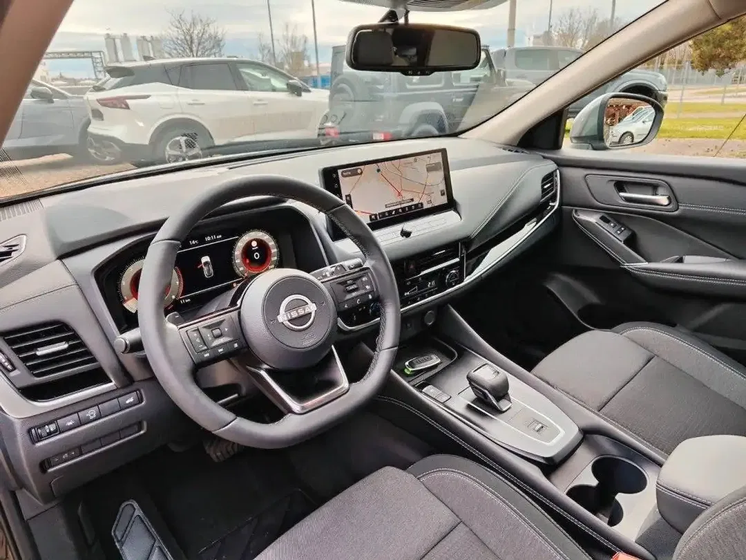 Nissan Qashqai 1.3 MHEV Tekna+ - Thumbnail 4