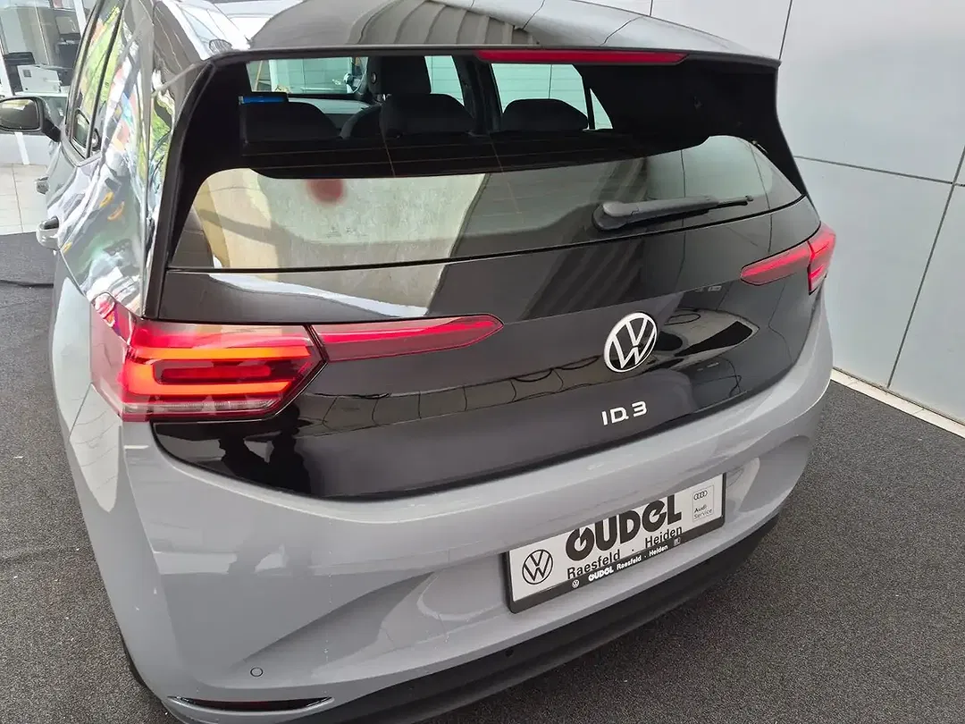 Volkswagen ID.3 Pro - Thumbnail 8