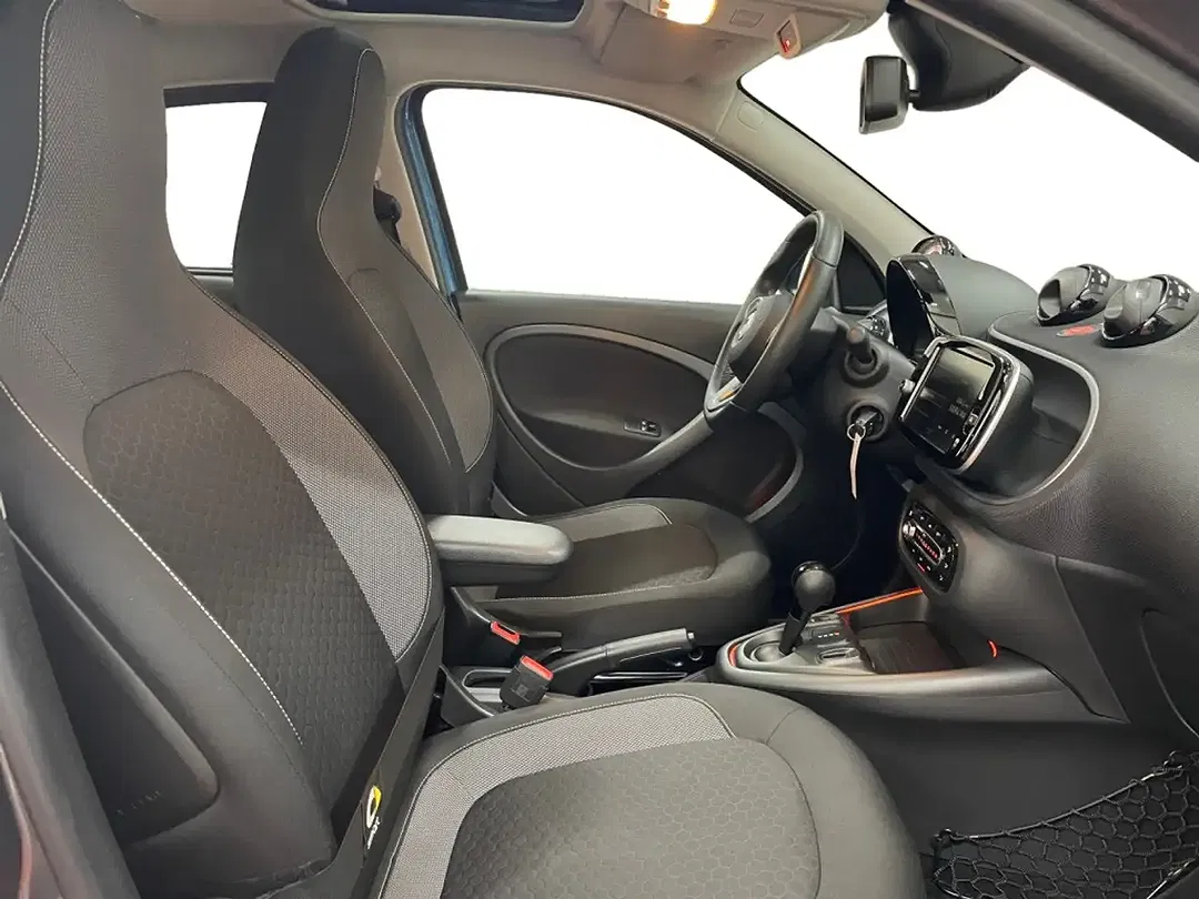 smart forFour - Thumbnail 4