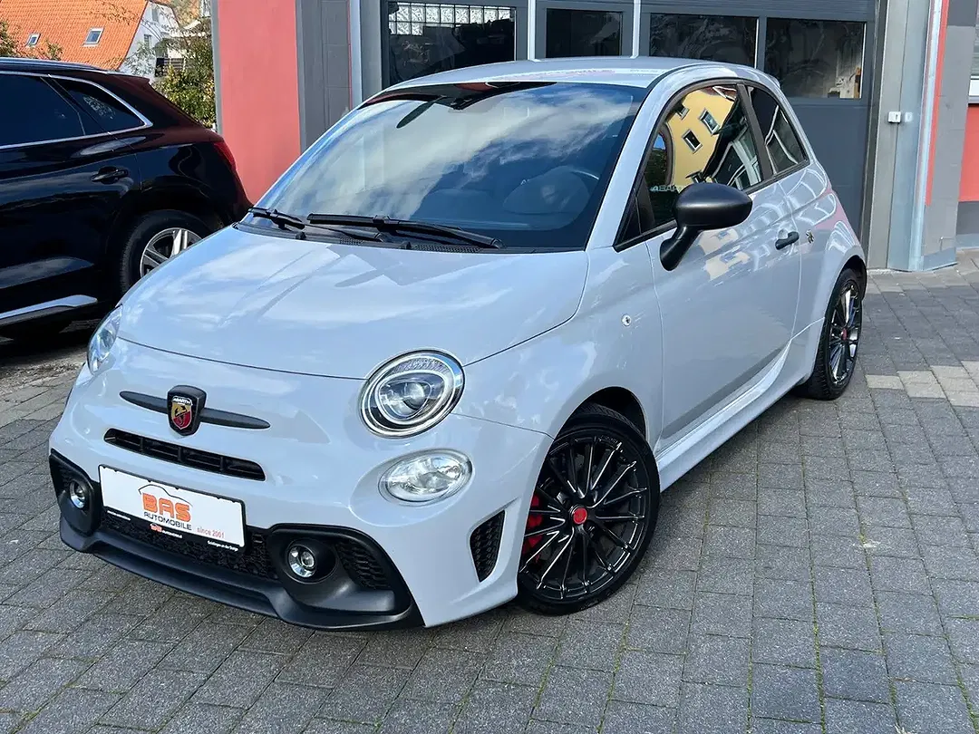 Abarth 695 1.4 T-Jet - foto 1
