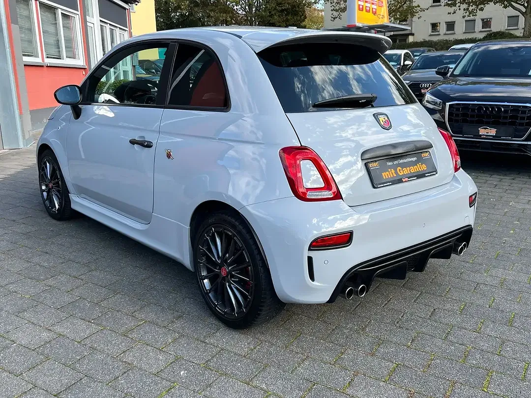 Abarth 695 1.4 T-Jet - Thumbnail 6