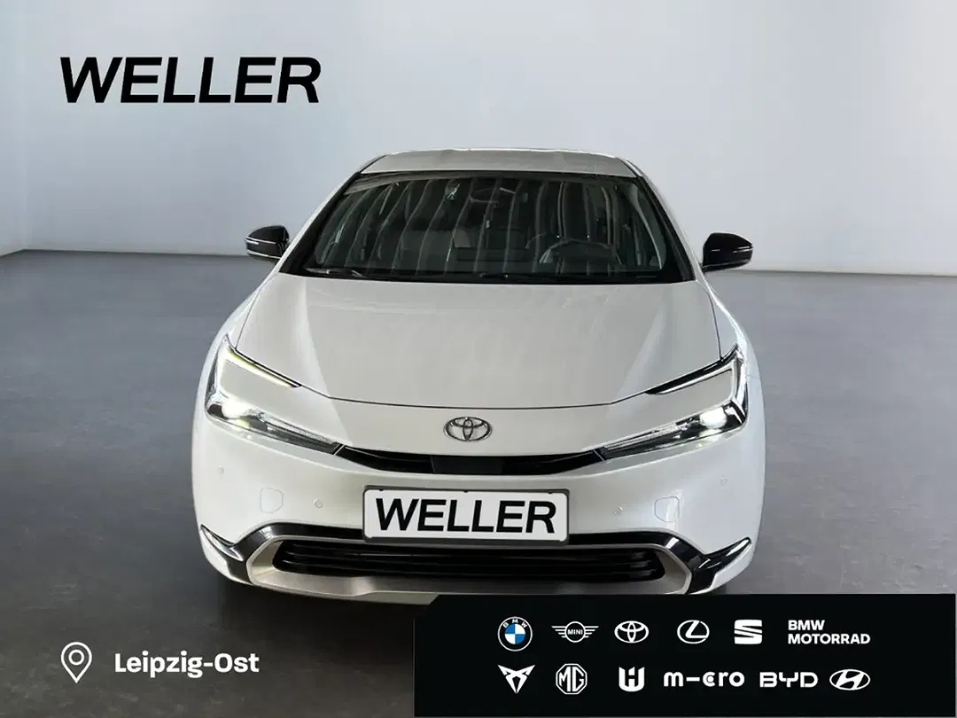 Toyota Prius PHEV Executive - foto 2