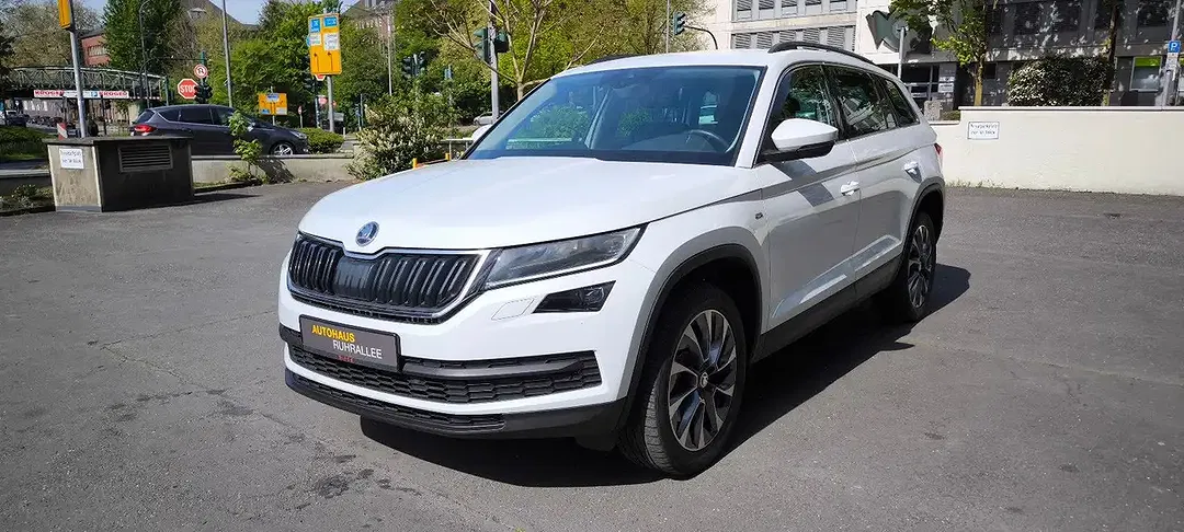 Skoda Kodiaq 4x4 Drive - Thumbnail 3
