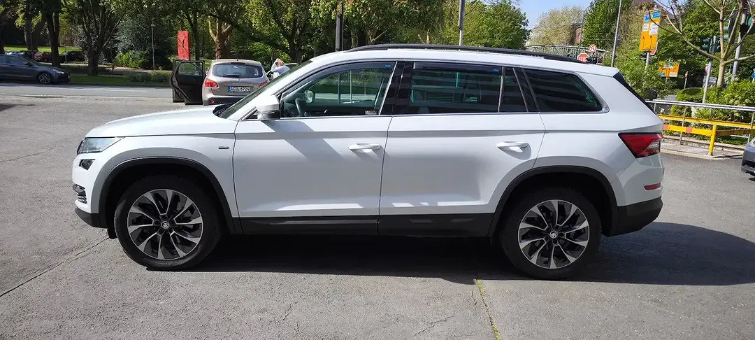 Skoda Kodiaq 4x4 Drive - Thumbnail 4
