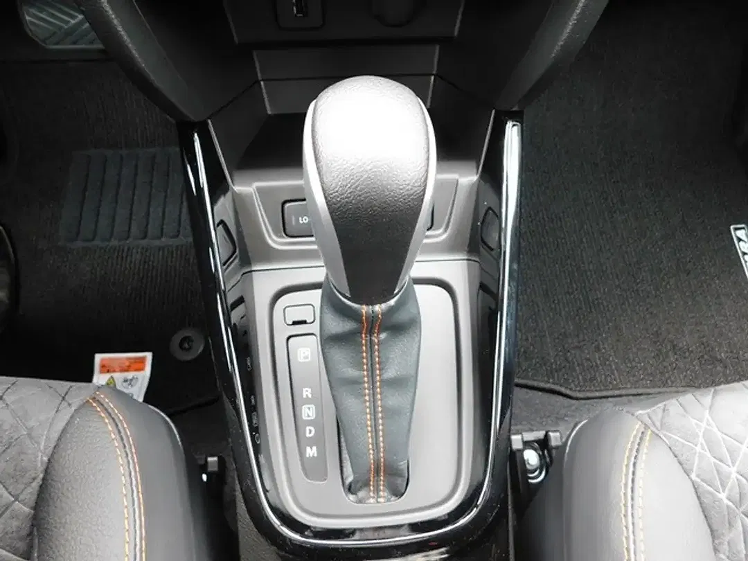 Suzuki Vitara Hybrid 1.4 4x4 Comfort+ - Thumbnail 18