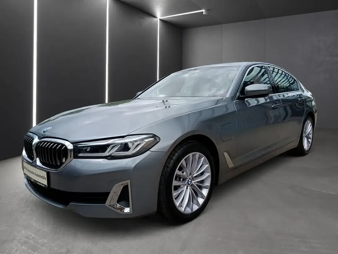 BMW 530 Luxury Line Pro - foto 1
