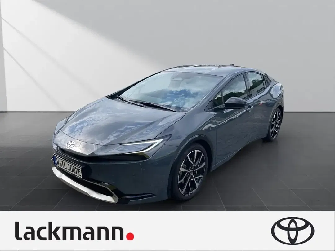 Toyota Prius PHEV Executive - foto 1