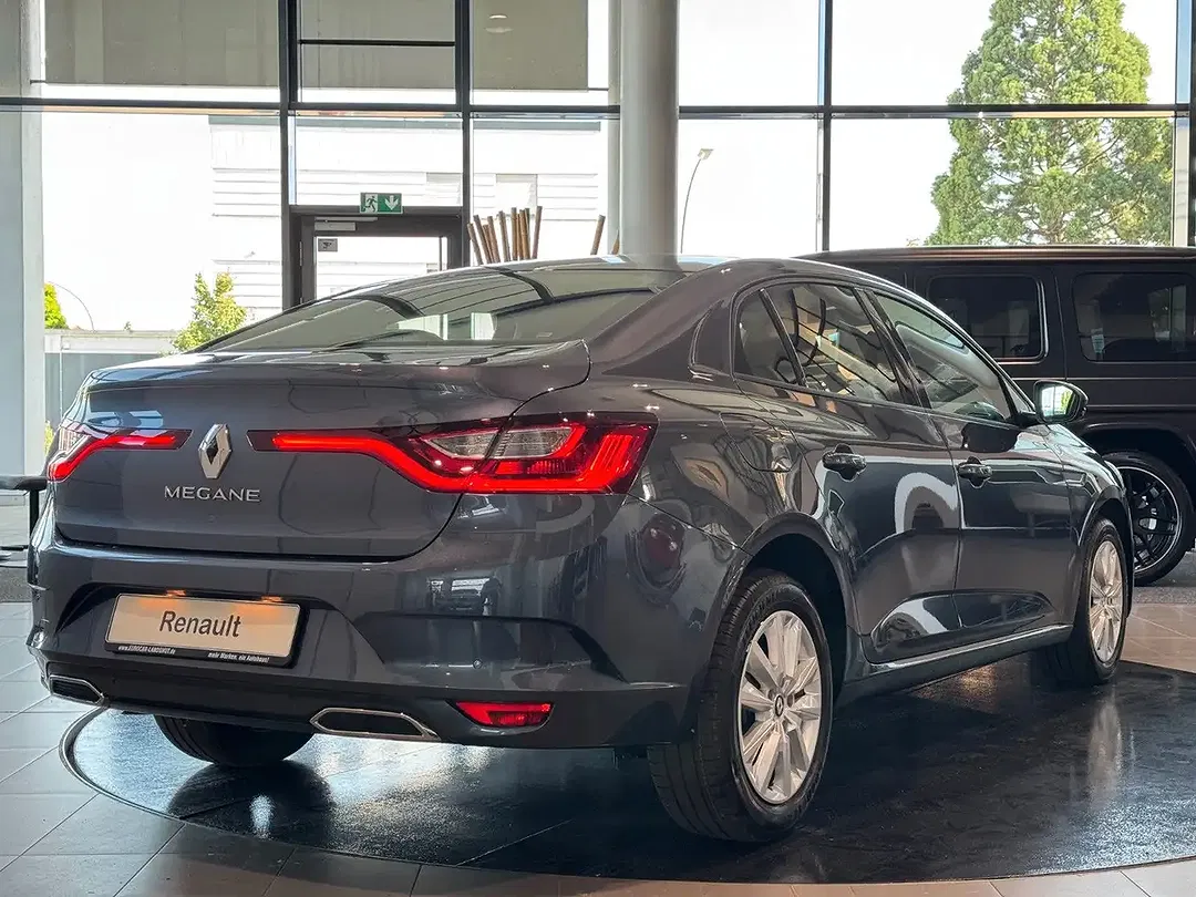 Renault Megane 1.3 TCe EDC - foto 15