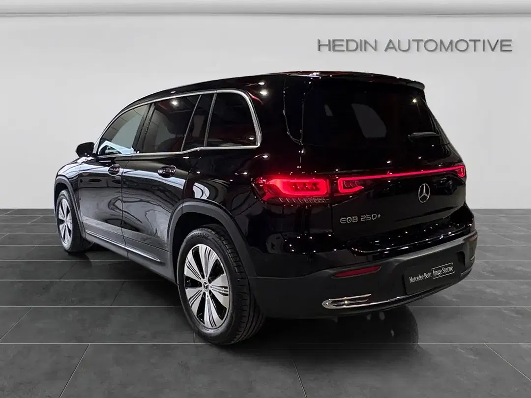 Mercedes-Benz EQB 250 - Thumbnail 5