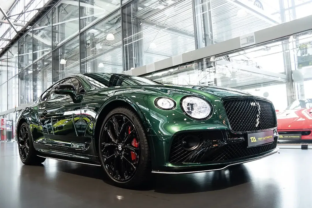 Bentley Continental GT - Thumbnail 3