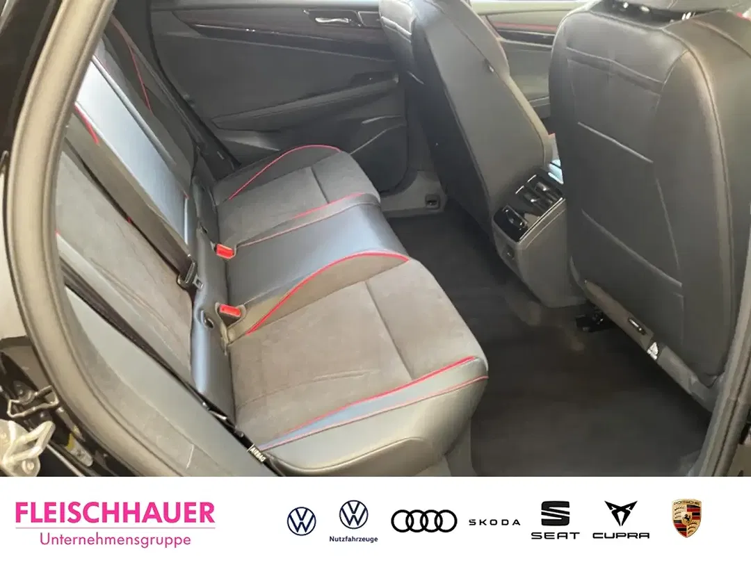 Volkswagen ID.7 4Motion - Thumbnail 9
