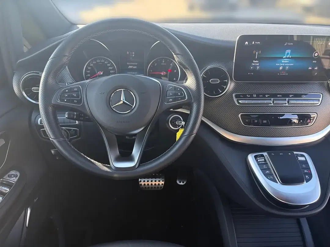 Mercedes-Benz V 300 4MATIC AMG Burmester Edition Night - Thumbnail 10