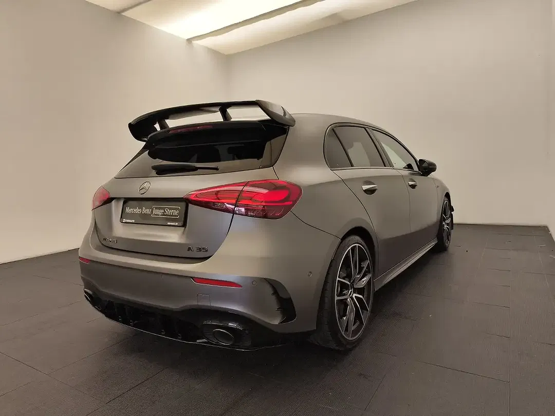 Mercedes-Benz A 35 AMG 4MATIC - Thumbnail 4