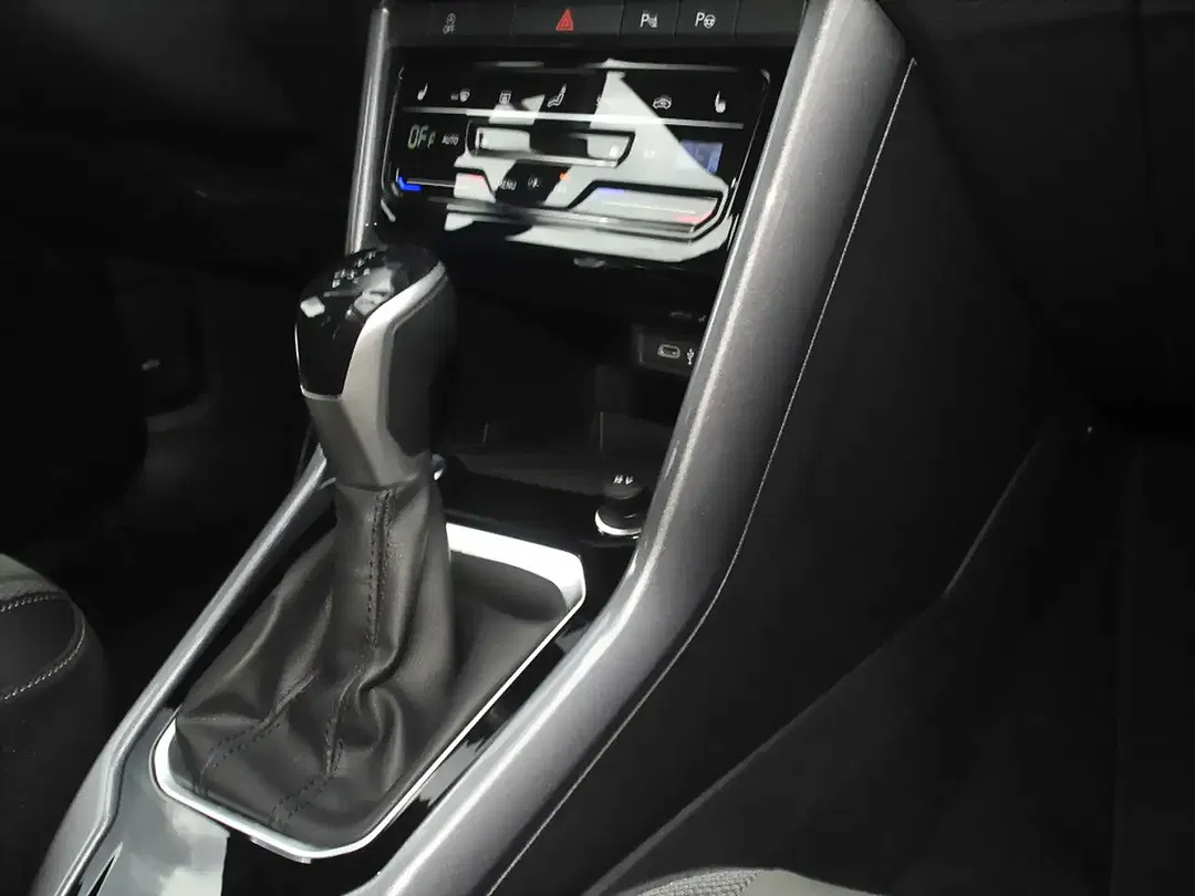 Volkswagen T-Roc 1.5 TSI Style - Thumbnail 7