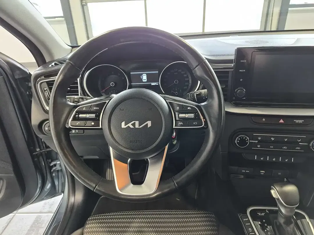 Kia Ceed / cee'd 1.5 T-GDI Vision - Thumbnail 10
