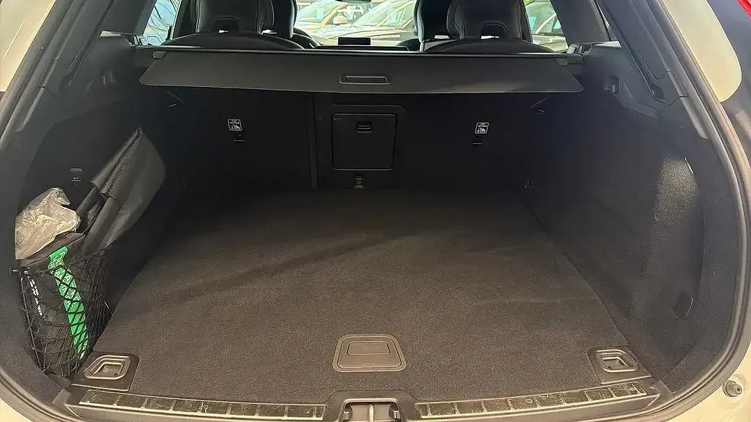 Volvo XC60 T6 AWD Edition Plus - Thumbnail 7