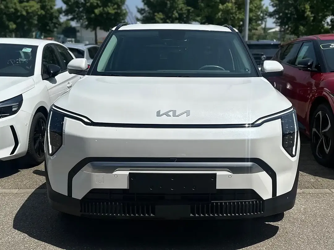Kia EV3 Air - foto 2