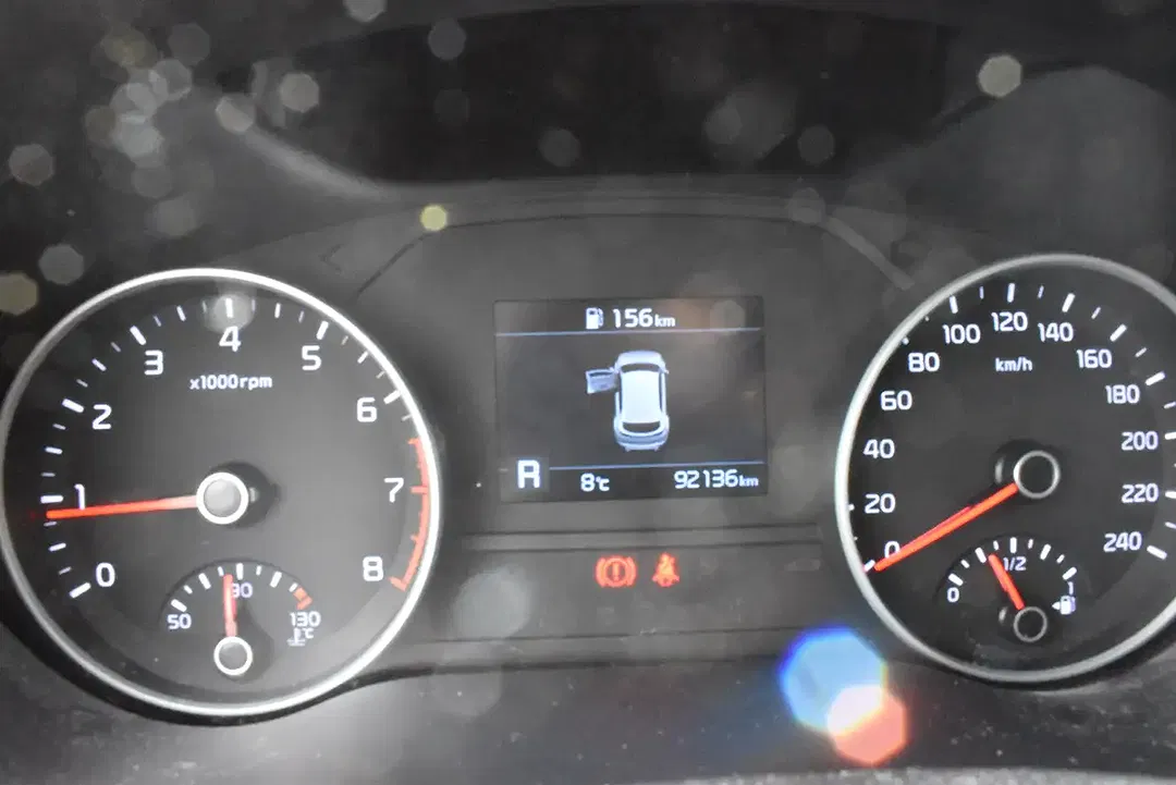 Kia Sportage 1.6 Business - Thumbnail 12