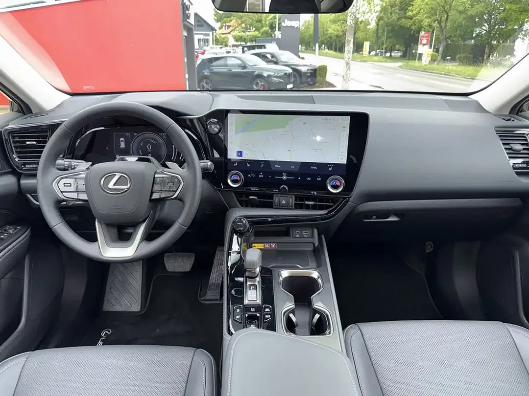 Lexus NX 450h+ E-FOUR Business - Thumbnail 12