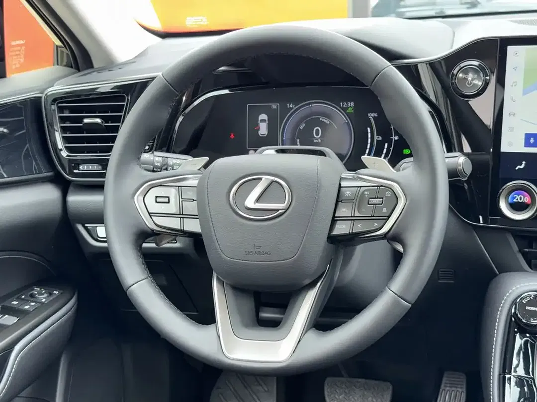 Lexus NX 450h+ E-FOUR Business - Thumbnail 13