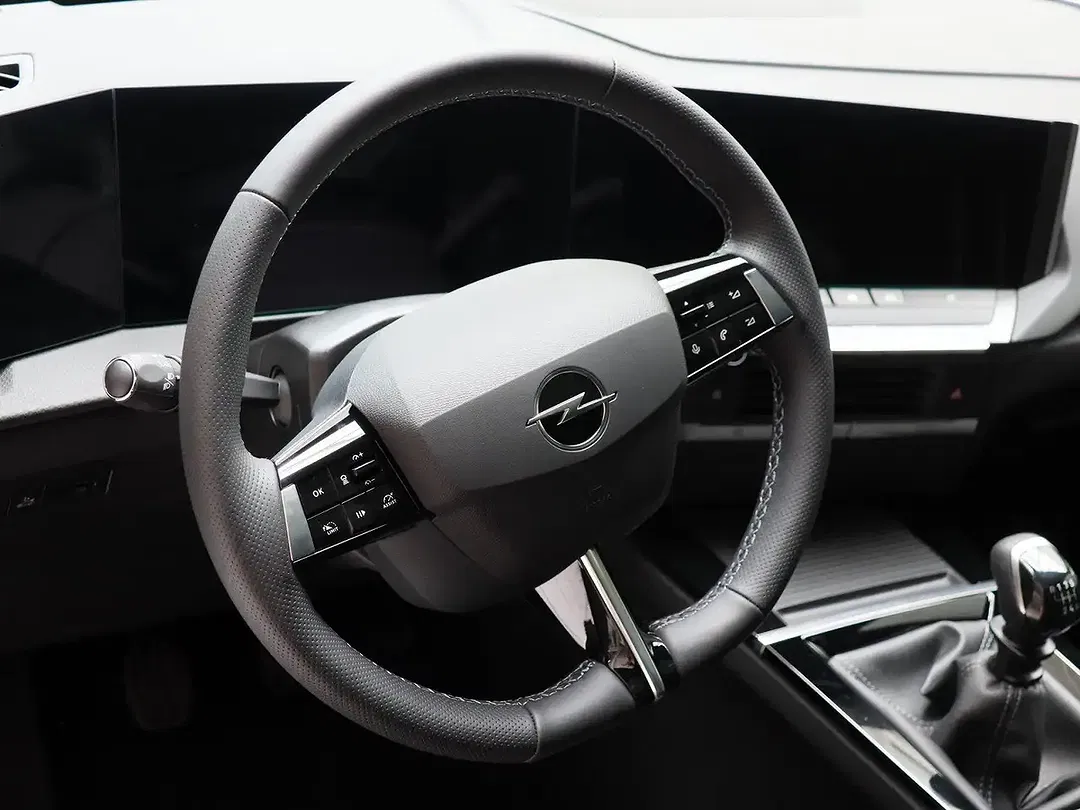 Opel Astra 1.2 GS - Thumbnail 8