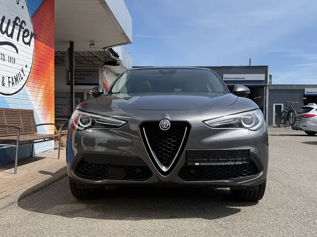 Alfa Romeo Stelvio Q4 Super - foto 2