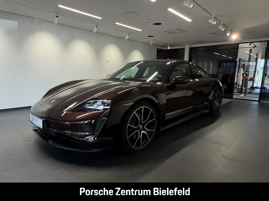 Porsche Taycan - foto 1