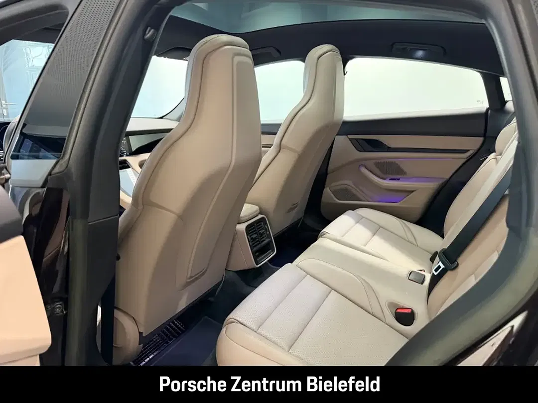 Porsche Taycan - foto 28