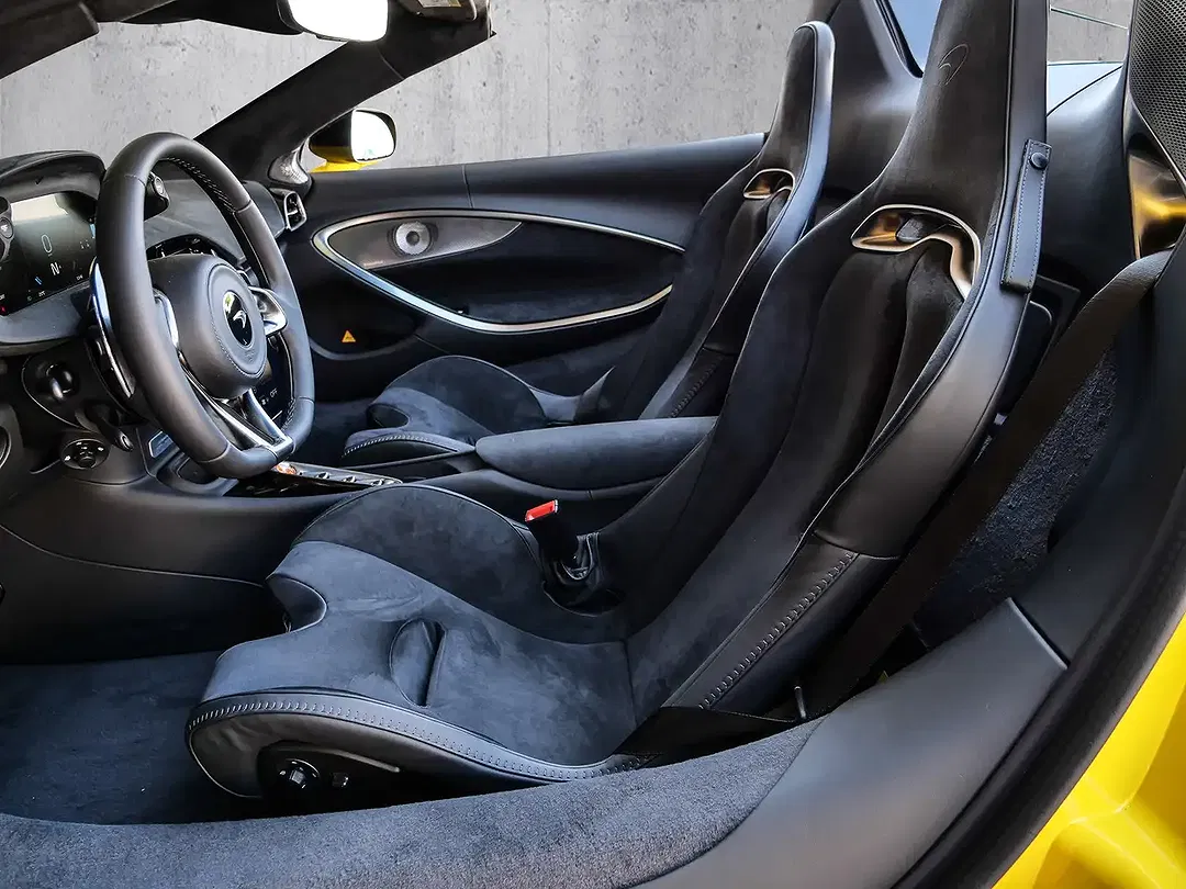 McLaren Artura Performance Black Pack Spider - Thumbnail 8