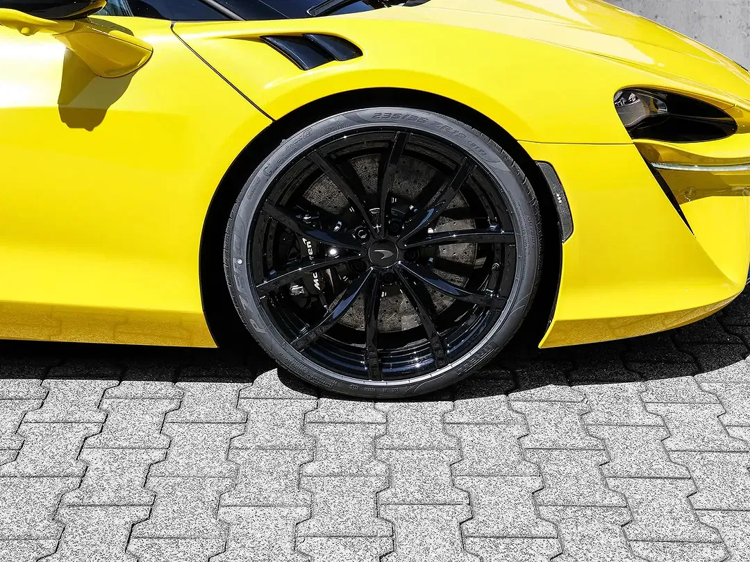 McLaren Artura Performance Black Pack Spider - Thumbnail 9