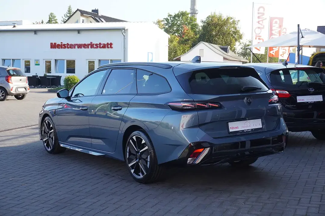 Peugeot 308 145 AUT Hybrid GT SW - foto 2