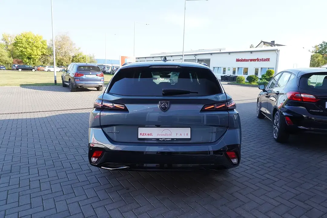 Peugeot 308 145 AUT Hybrid GT SW - Thumbnail 3