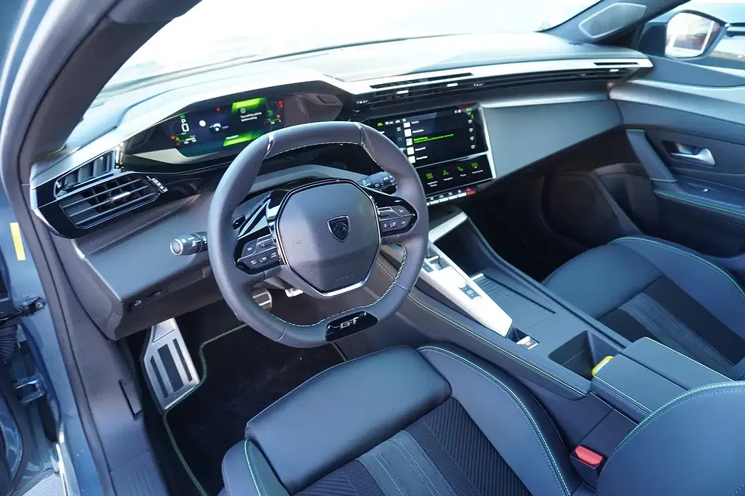Peugeot 308 145 AUT Hybrid GT SW - Thumbnail 8